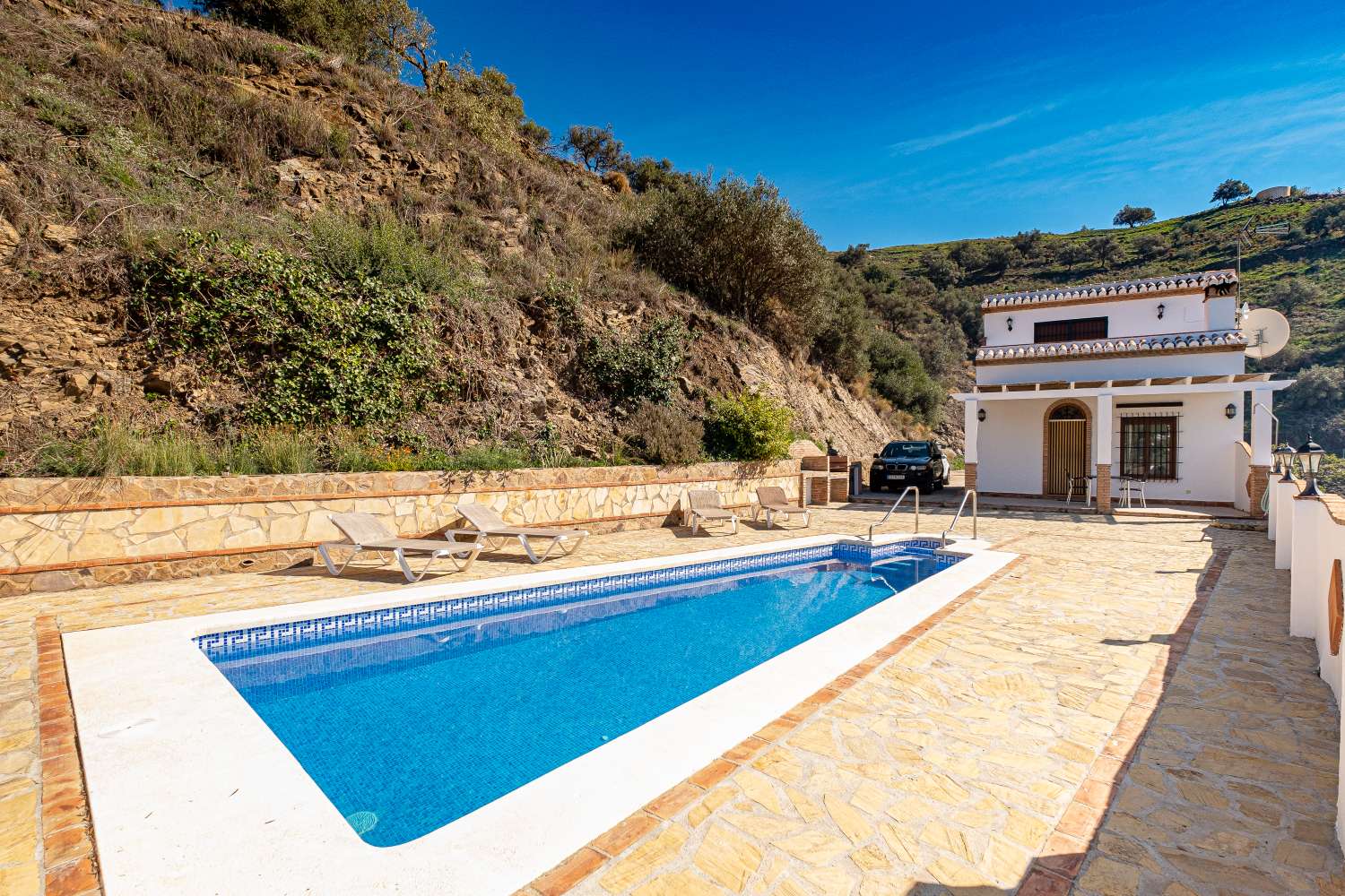 Beautiful country house between Frigiliana and Torrox, in the Hotel Los Caracoles area