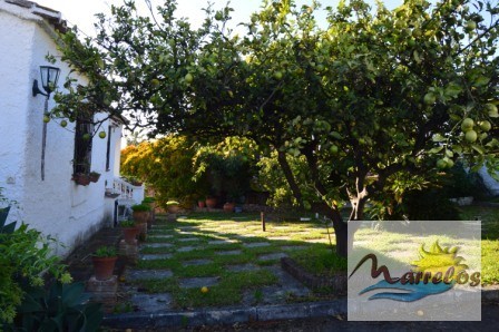 Villa en venta en Nerja