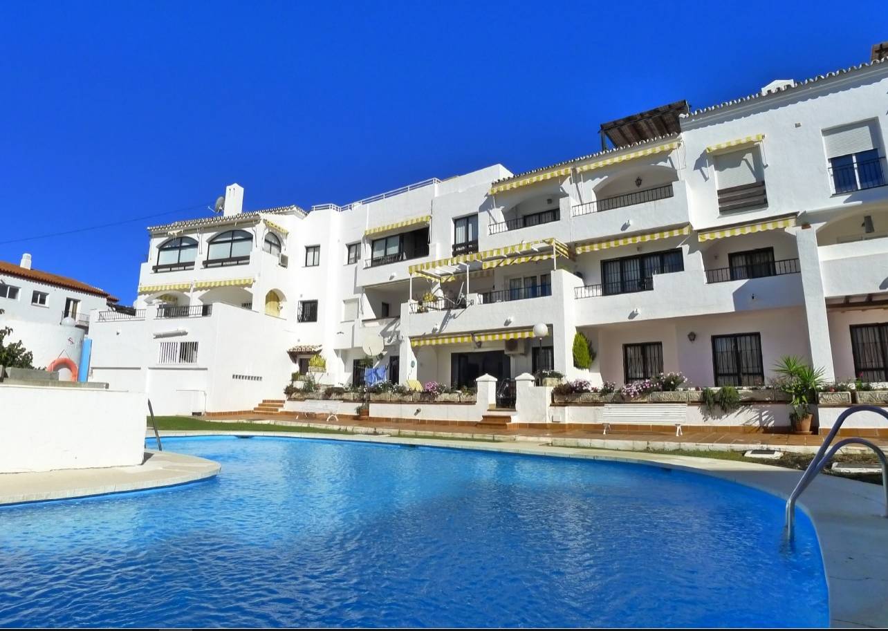 Duplex in Parador Nerja alue 