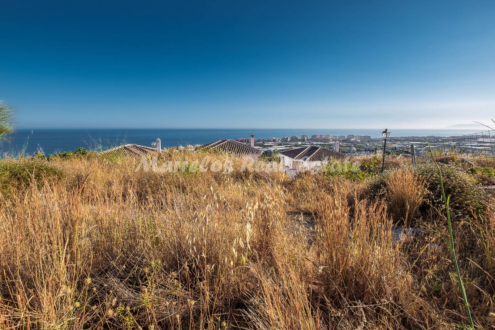 Plot for sale in Torrox Costa