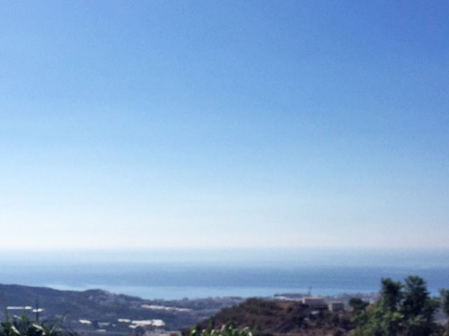 Sale of beautiful plot of 7000 m2 with sea views in Torrox
