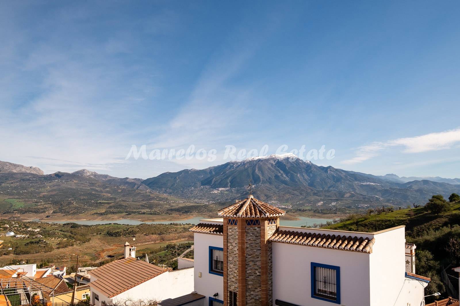 Sale of house in La Viñuela, 8 bedrooms Renovation Project - Los Romanes