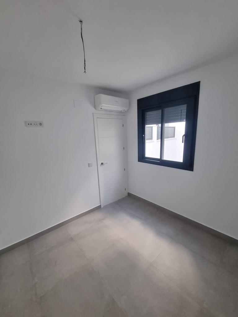 Duplex for sale in Nerja