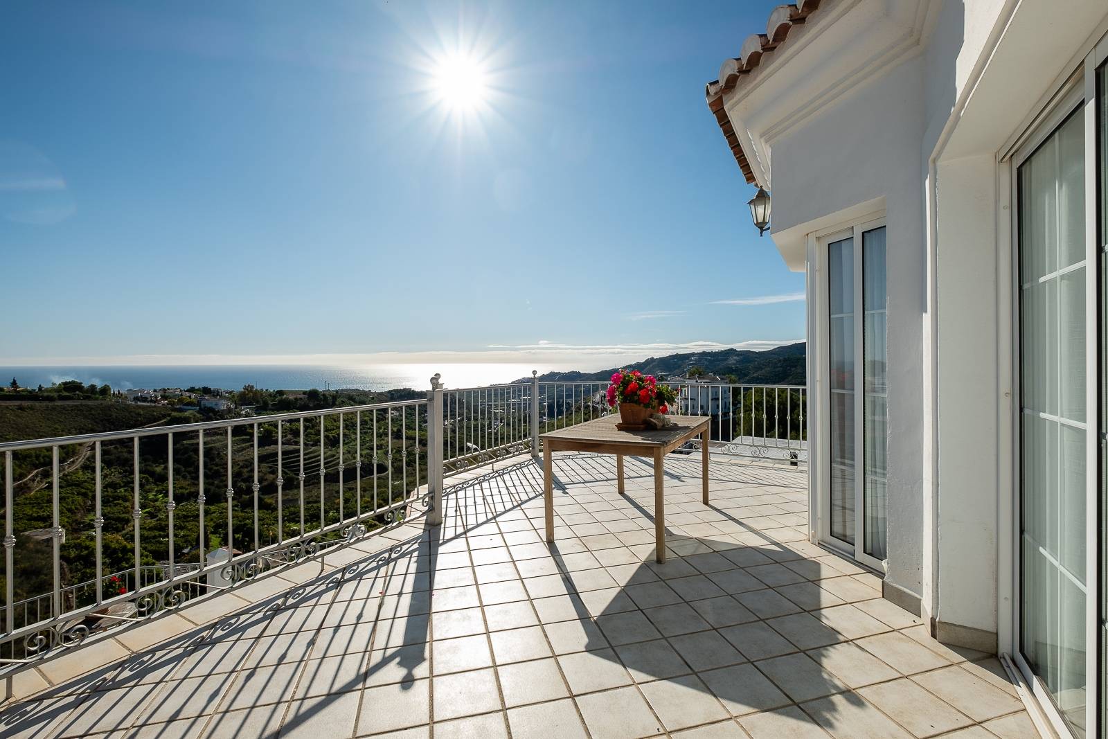 Luxury villa for sale with sea views in Frigiliana