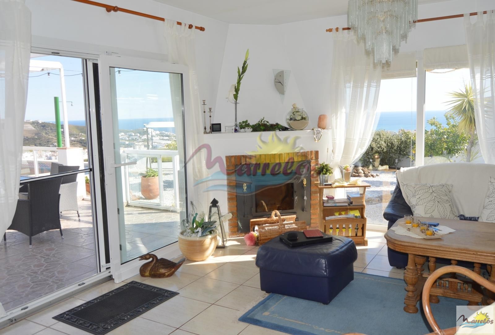 Villa en venta en Torrox