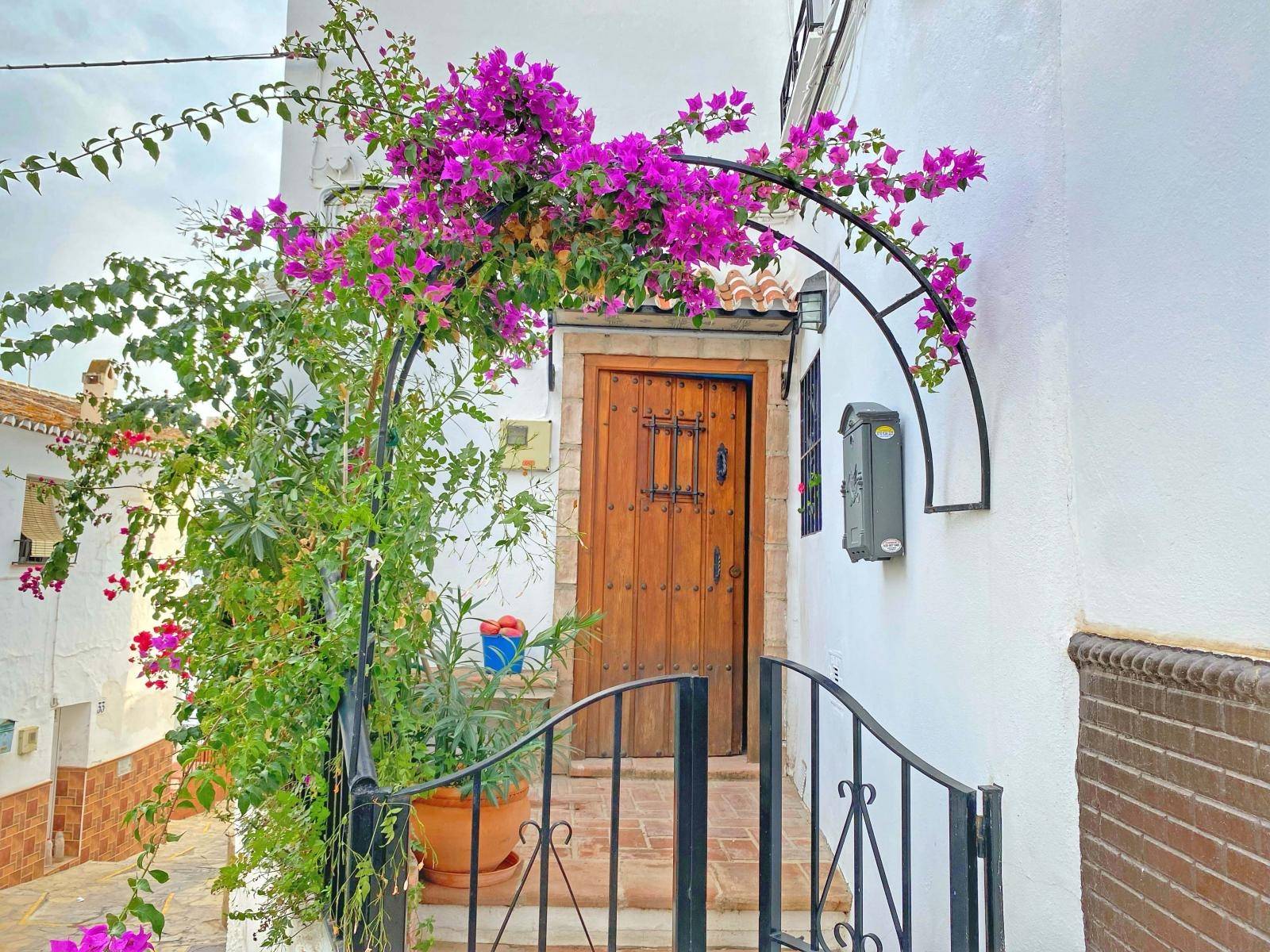 Maison dans un village à Algarrobo