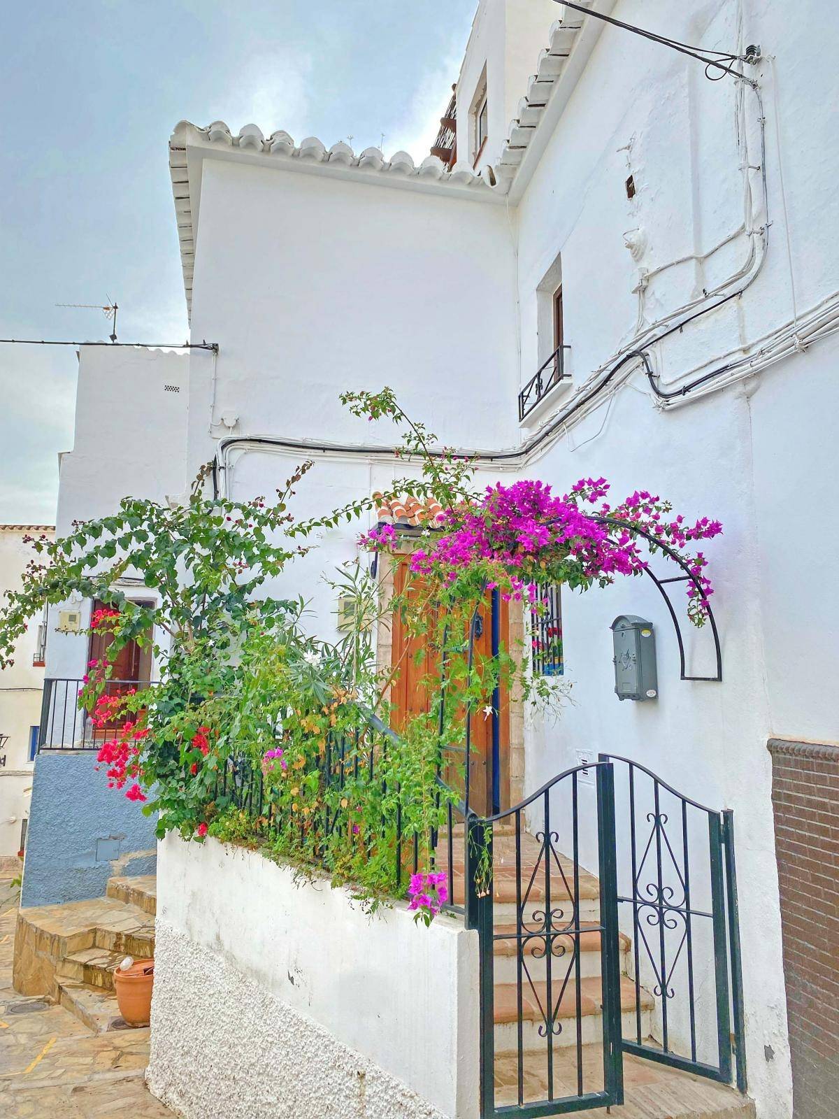 Maison dans un village à Algarrobo