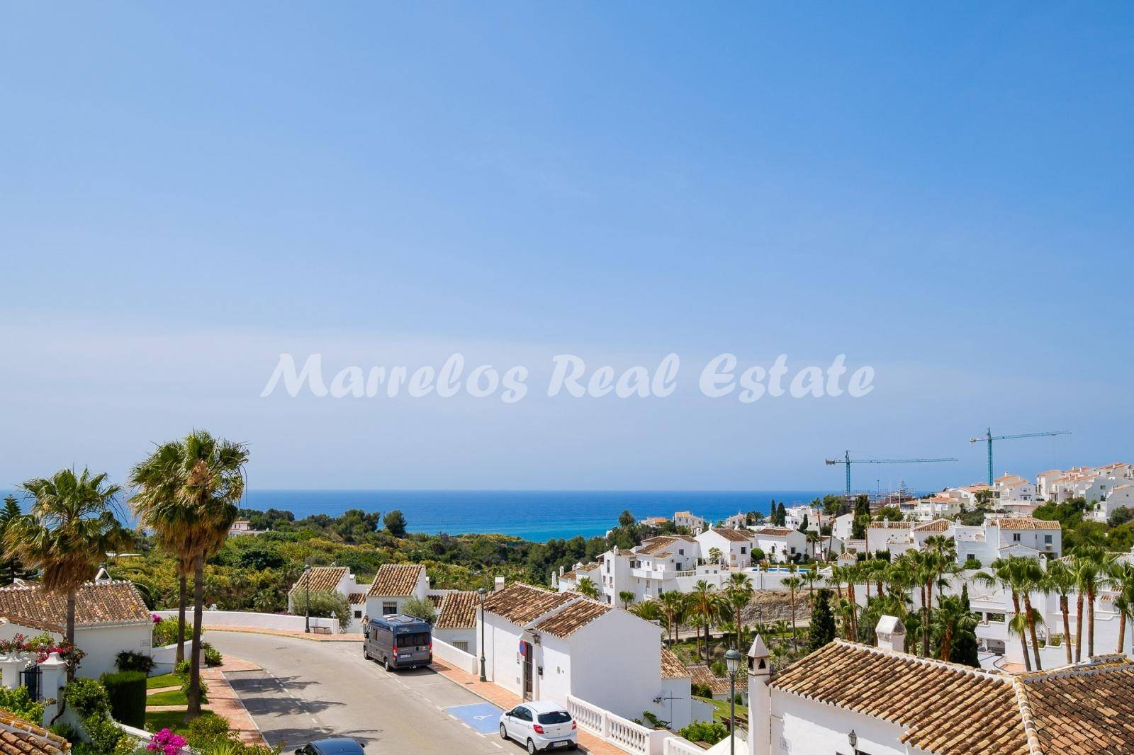 2 bedroom apartment with views in Capistrano Nerja Oasis