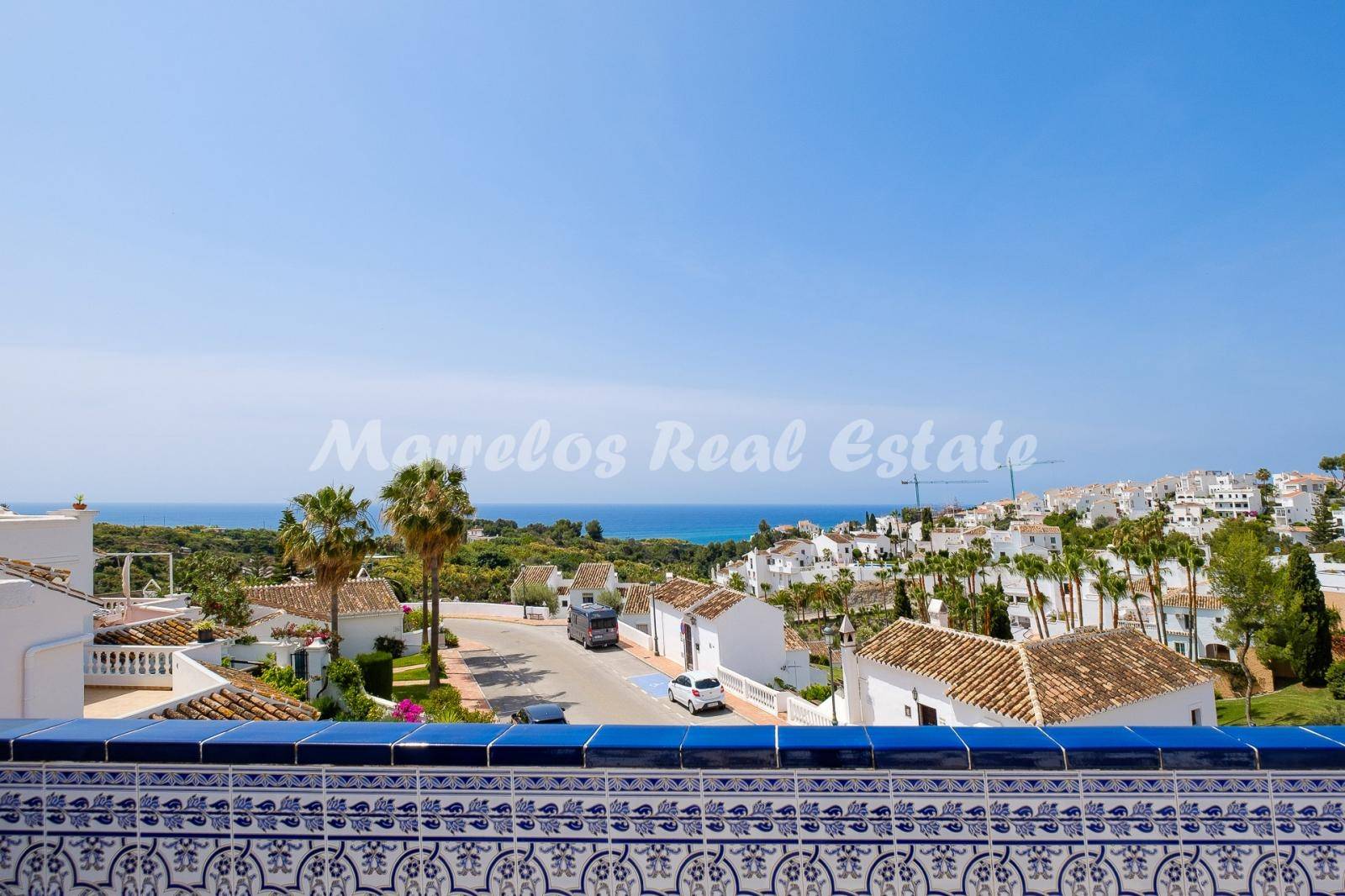 2 bedroom apartment with views in Capistrano Nerja Oasis