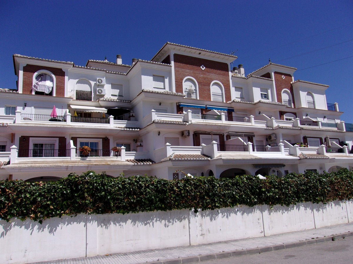 Appartement op de begane grond Nerja