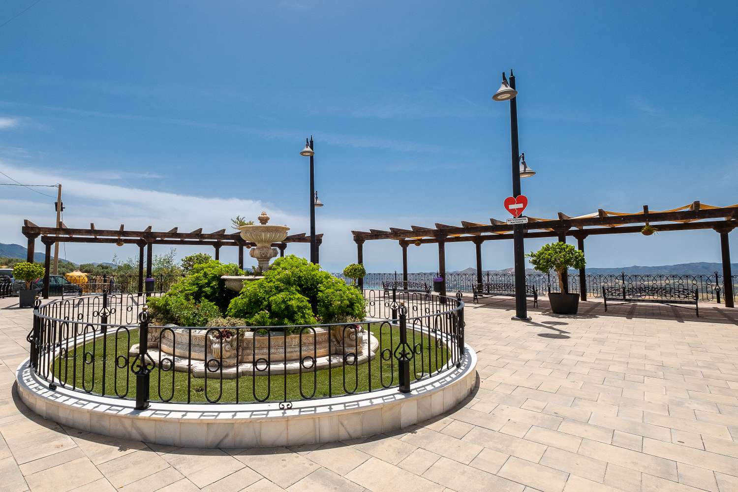 Casa bifamiliare a Perina con vista sul Lago Viñuela