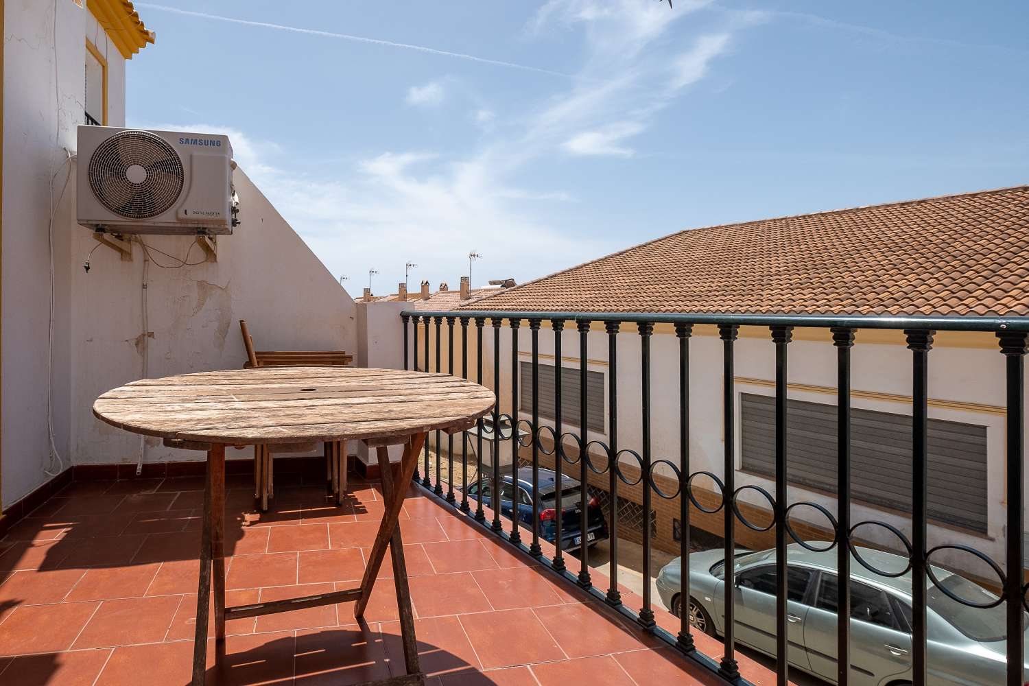 Casa adosada en Perina con vistas al lago Viñuela