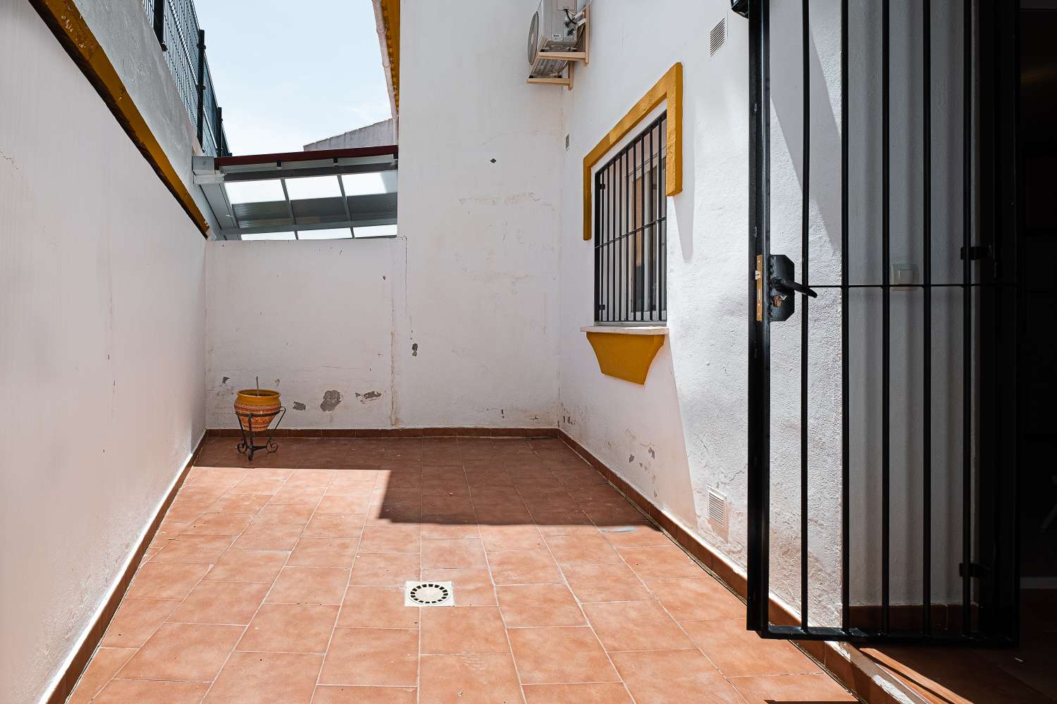 Casa adosada en Perina con vistas al lago Viñuela