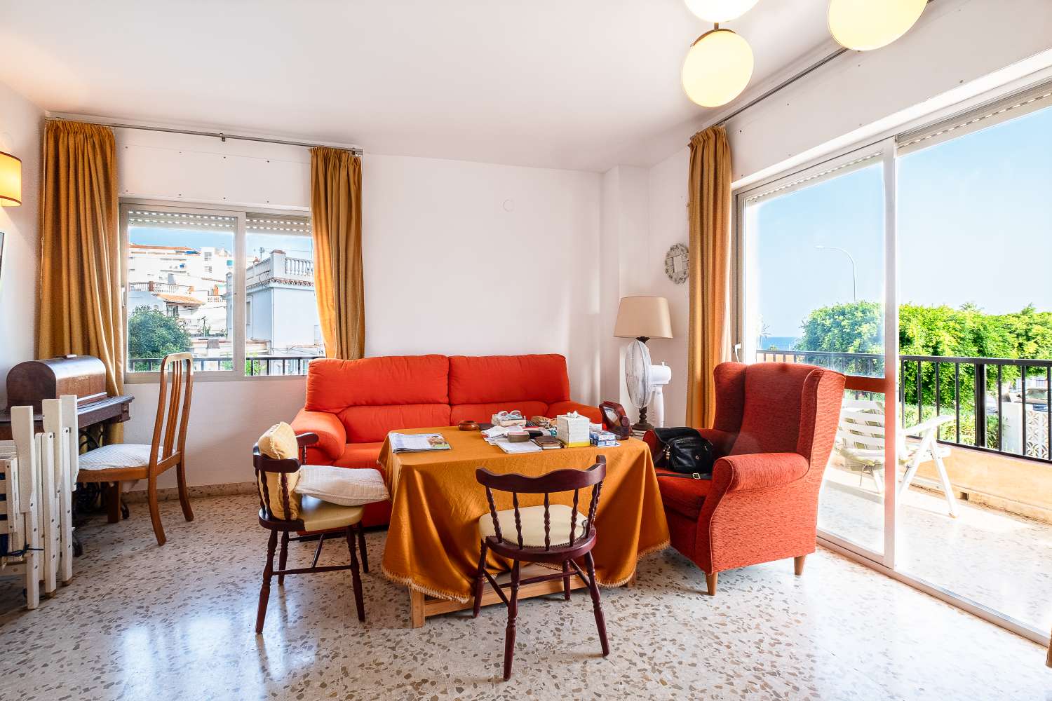 Torrecilla strand appartement in Nerja