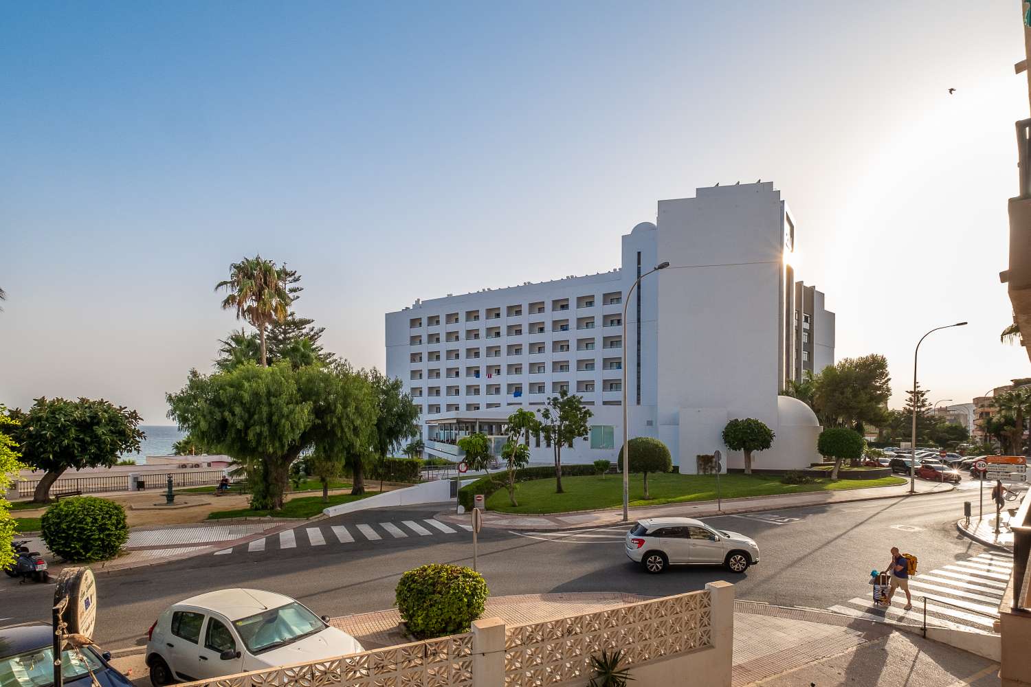 Torrecilla strand appartement in Nerja