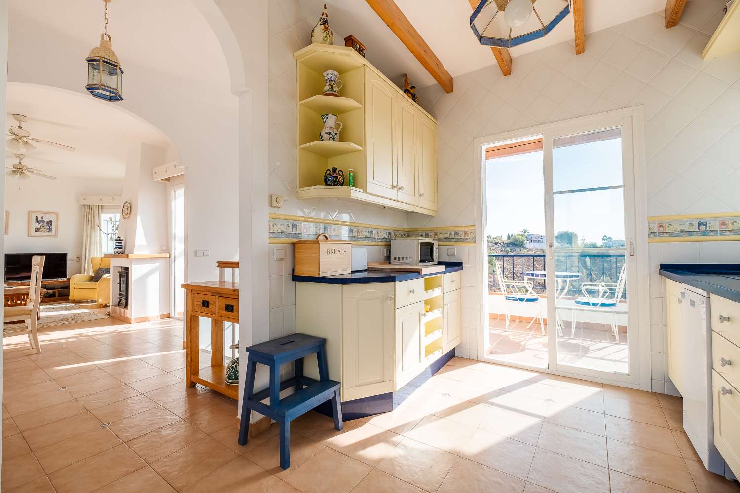 BELLE VILLA À LAS LOMAS (FRIGILIANA) AVEC VUE SUR LA MER