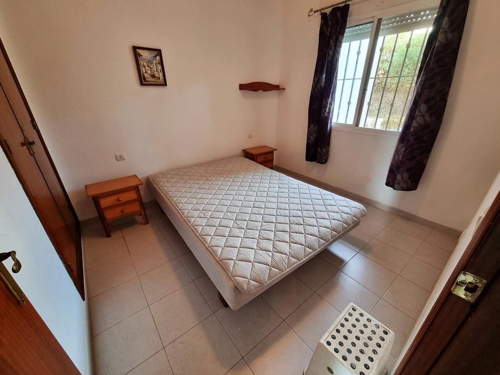 APPARTAMENTO CON 2 CAMERE DA LETTO, TERRAZZO, AREA GIARDINO, PISCINA E VISTA MARE - TORROX PARK