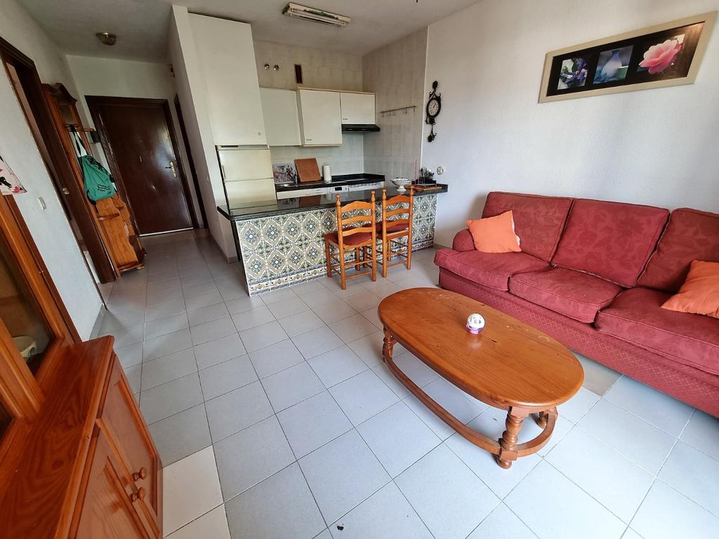 2 BEDROOM APARTMENT, TERRACE, GARDEN AREA, POOL AND SEA VIEWS - TORROX PARK