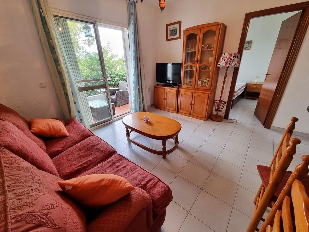 WOHNUNG MIT 2 SCHLAFZIMMERN, TERRASSE, GARTENBEREICH, POOL UND MEERBLICK - TORROX PARK