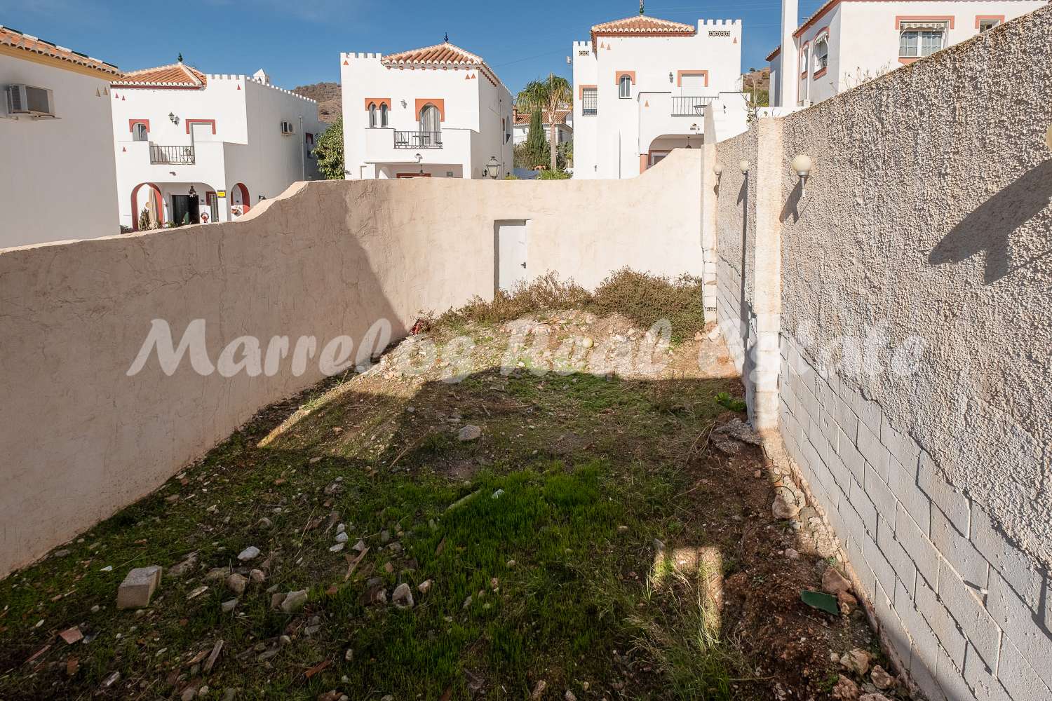 DETACHED VILLA IN MARO