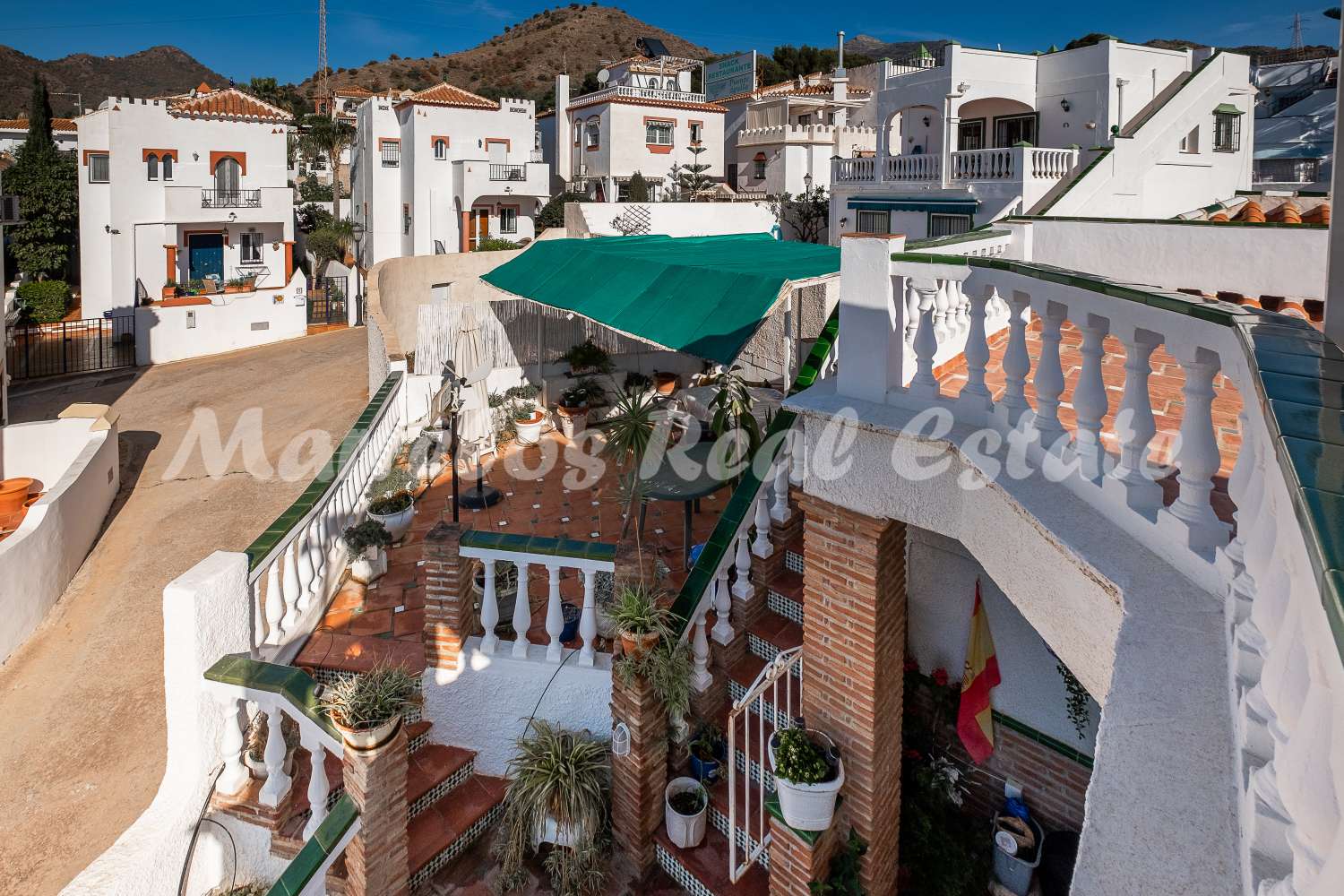 DETACHED VILLA IN MARO