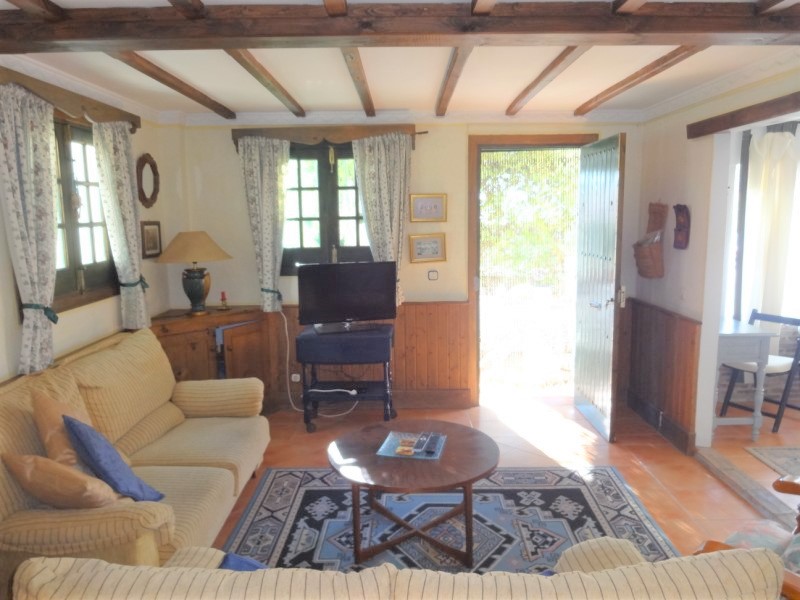 DETACHED VILLA IN MARO