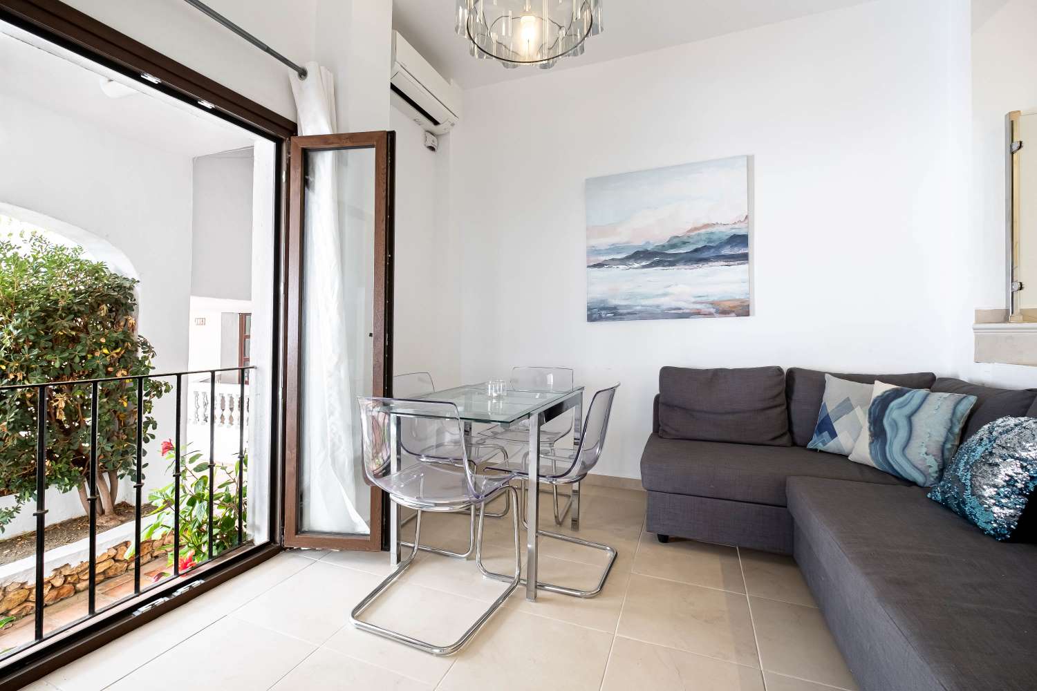 Capistrano Playa - Newly Refurbished 2 Bedroom Apartment