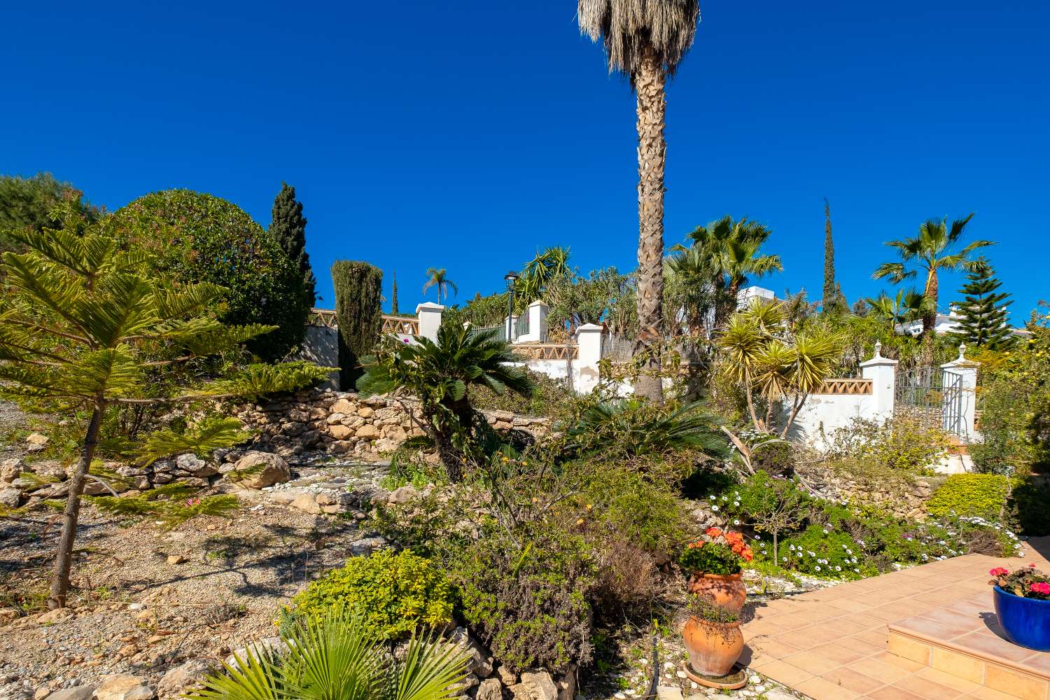 Villa di lusso recentemente ristrutturata situata tra Nerja e Frigiliana