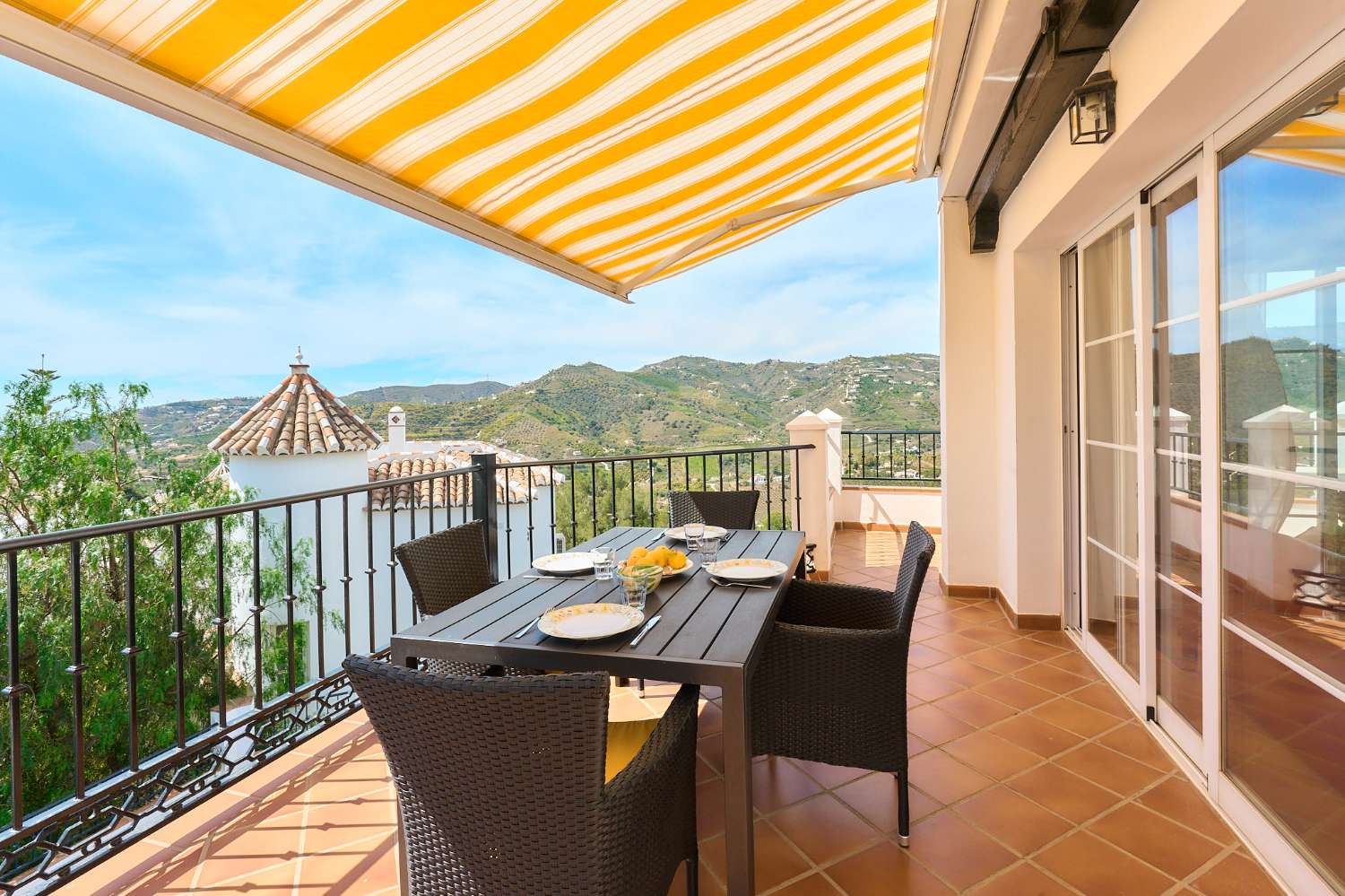 Geweldige en goed onderhouden villa in de luxe urbanisatie Las Lomas de Frigiliana