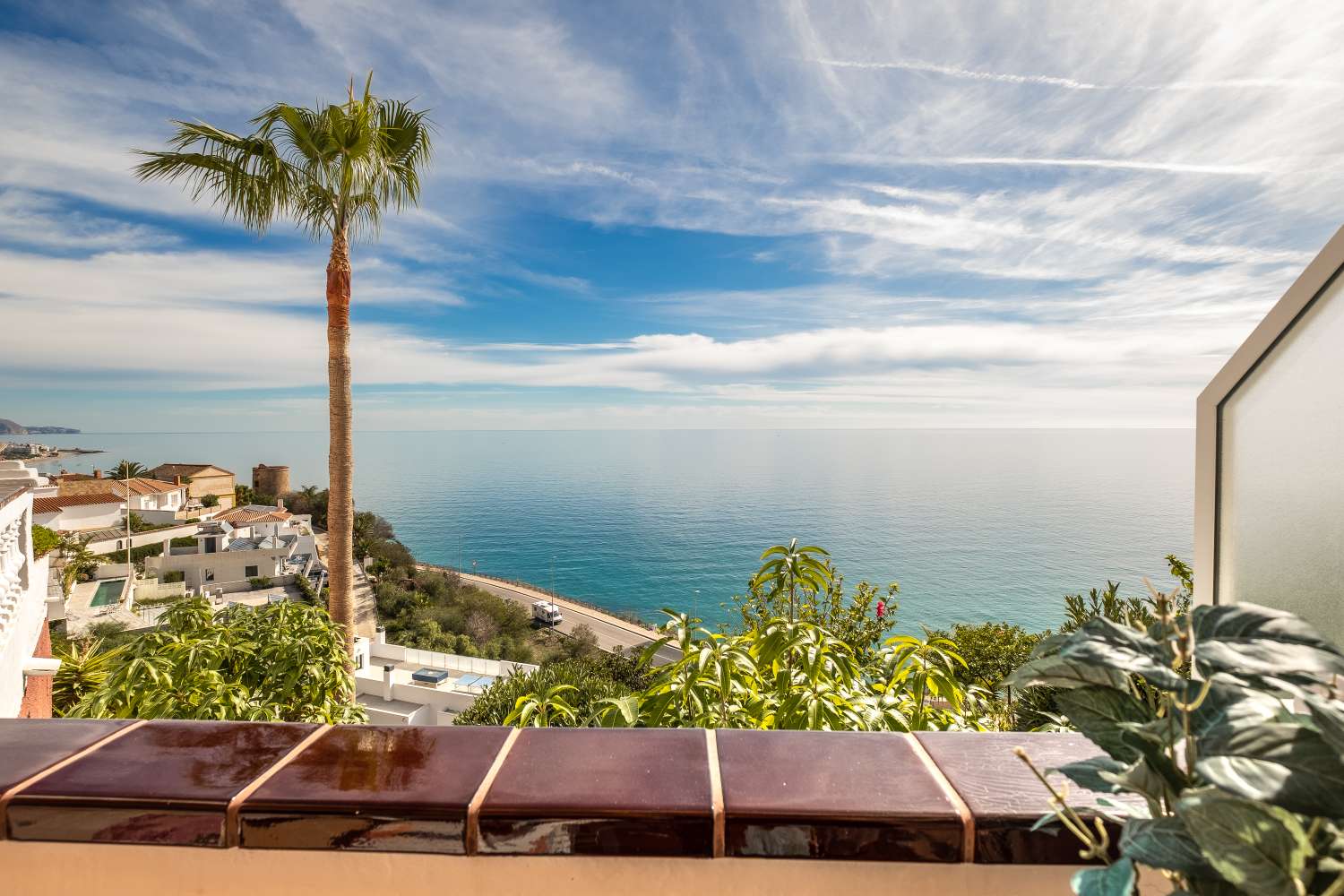 2 SOVRUMSLÄGENHET I LADERA DEL MAR - NERJA