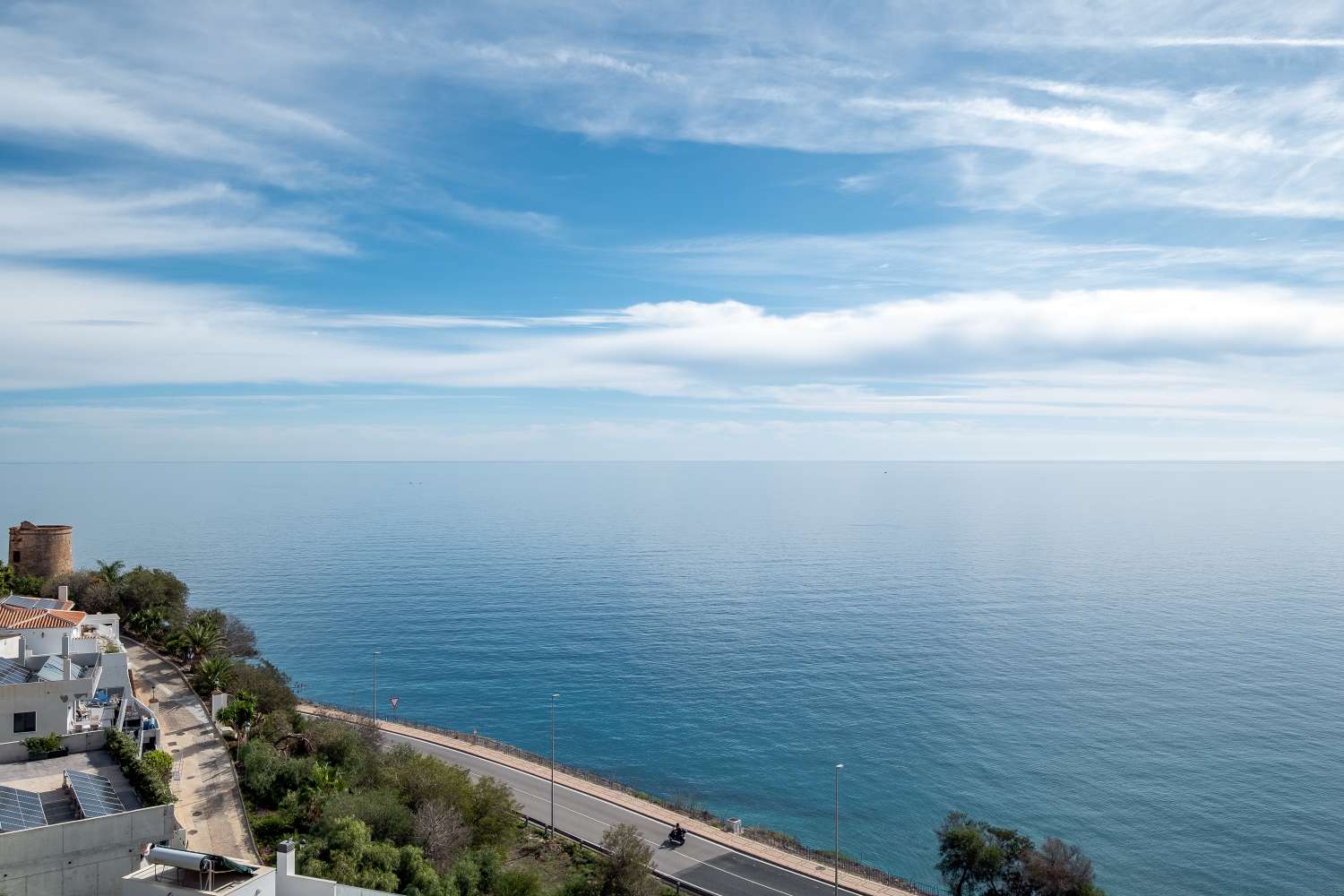 2 SOVRUMSLÄGENHET I LADERA DEL MAR - NERJA