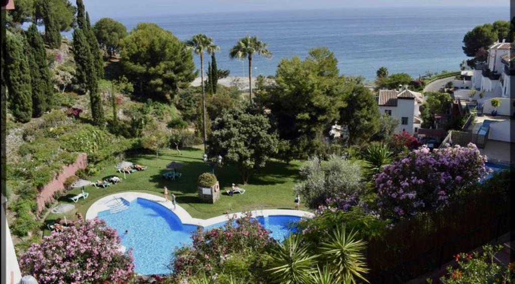 2 BEDROOM APARTMENT IN LADERA DEL MAR - NERJA