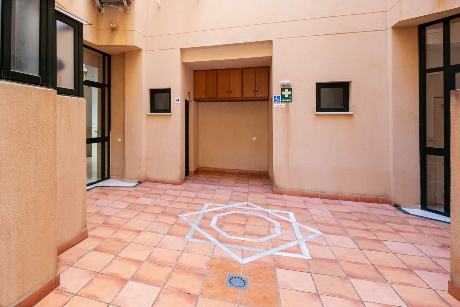 Appartement met 2 slaapkamers in de wijk Chaparil - Nerja