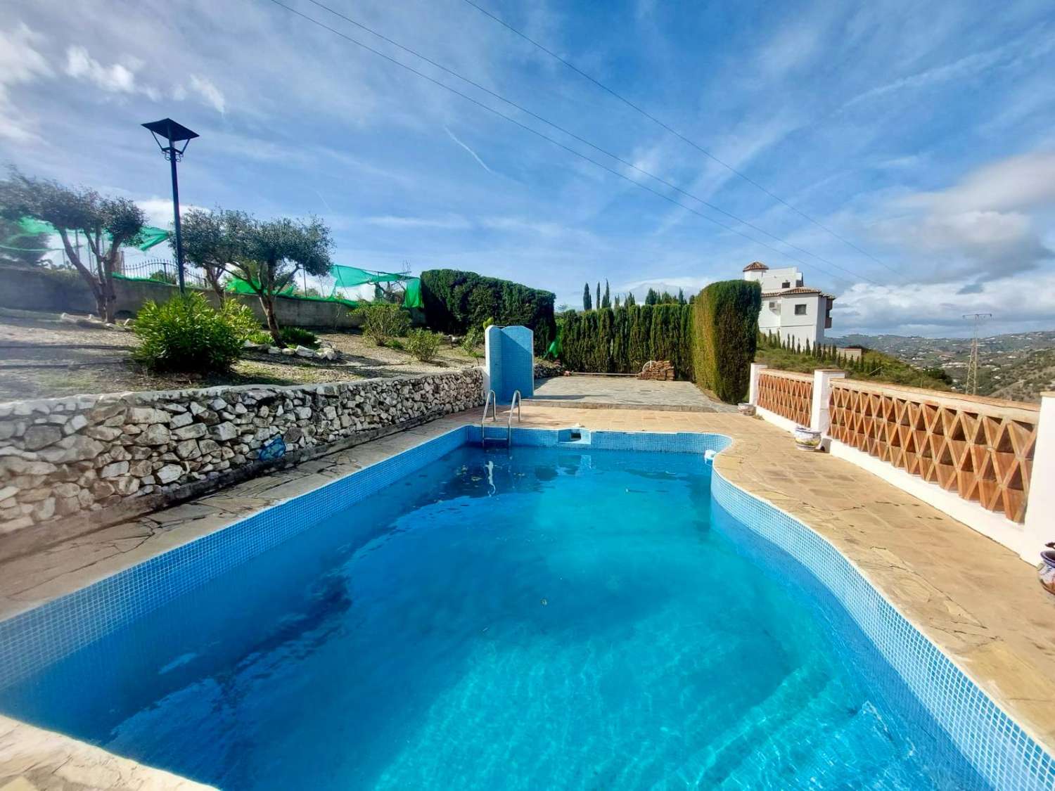 CASA DE CAMPO EN VENTA EN FRIGILIANA