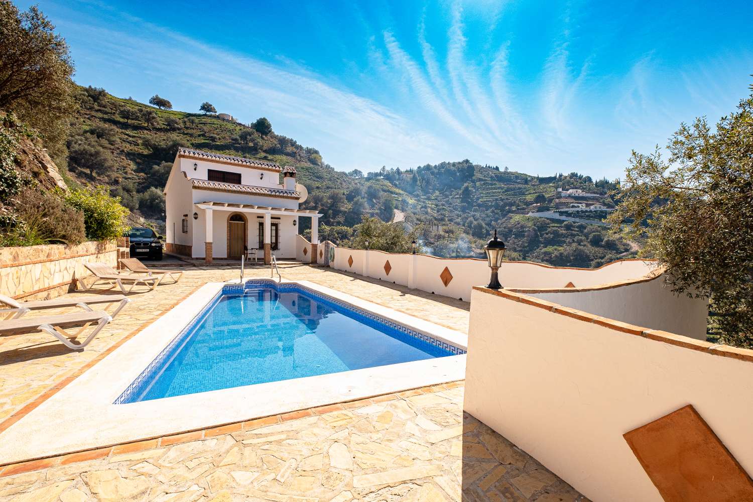 Belle maison de campagne entre Frigiliana et Torrox, dans le quartier de l'Hôtel Los Caracoles