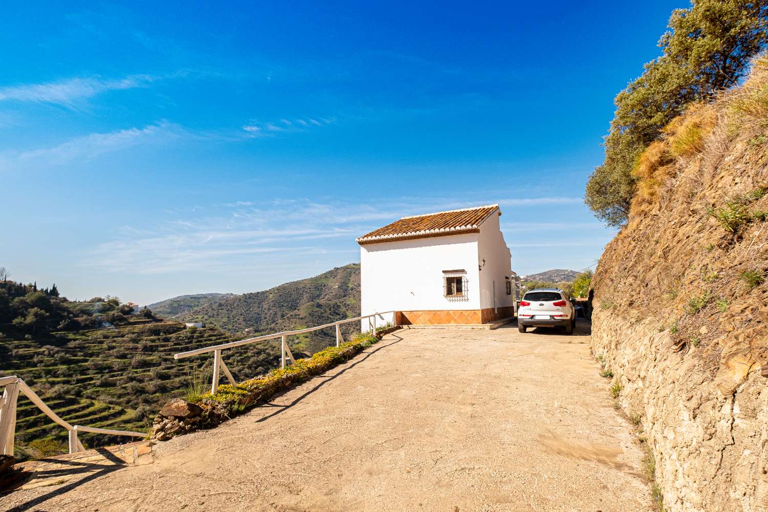 Belle maison de campagne entre Frigiliana et Torrox, dans le quartier de l'Hôtel Los Caracoles