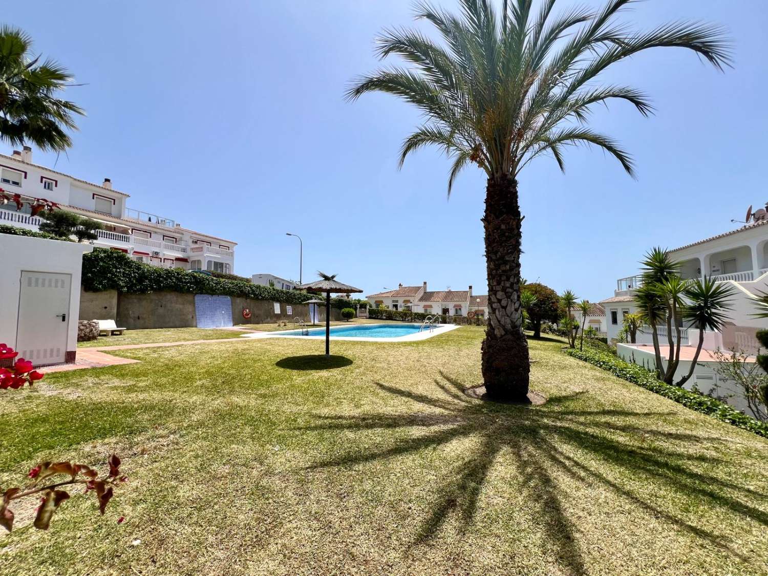Beautiful independent house in Torrox Park Urbanization