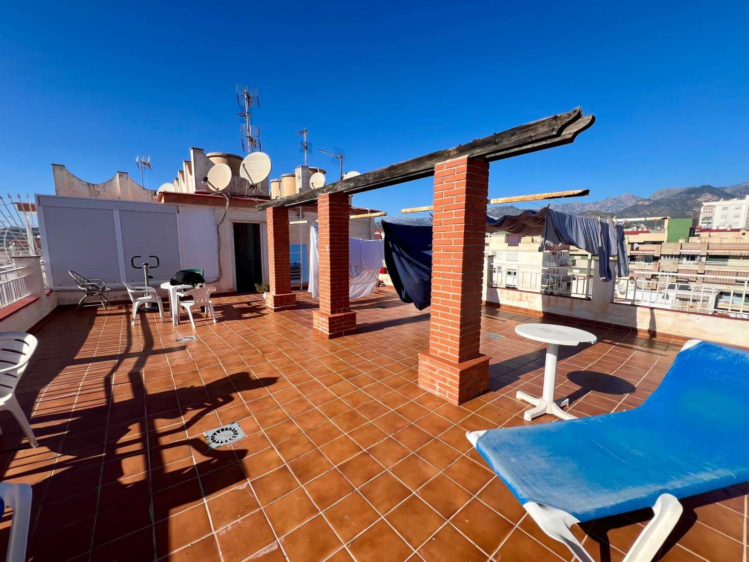 Bonito y soleado estudio reformado cerca de la Playa de Torrecilla - Nerja