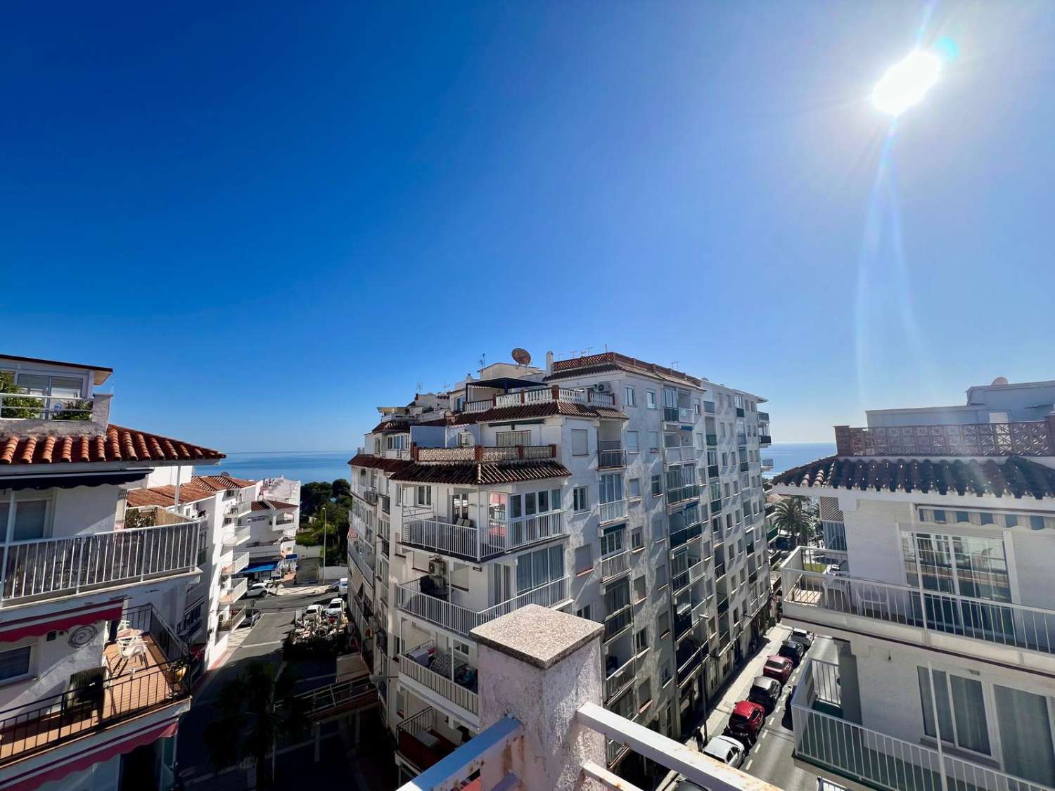 Bonito y soleado estudio reformado cerca de la Playa de Torrecilla - Nerja