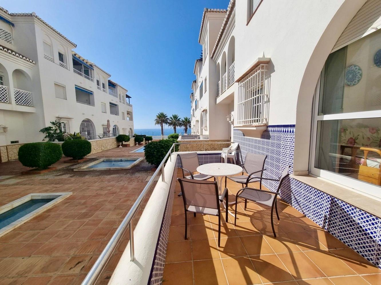 APARTAMENTO 2 DORMITORIOS PRIMERA LINEA PLAYA VISTAS AL MAR, GRAN TERRAZA y PISCINA (GARAJE OPCIONAL) - NERJA, PLAYA TORRECILLA
