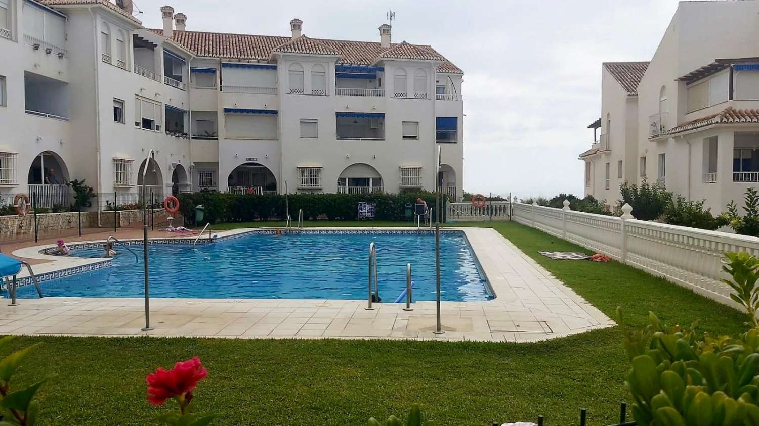 APARTAMENTO 2 DORMITORIOS PRIMERA LINEA PLAYA VISTAS AL MAR, GRAN TERRAZA y PISCINA (GARAJE OPCIONAL) - NERJA, PLAYA TORRECILLA