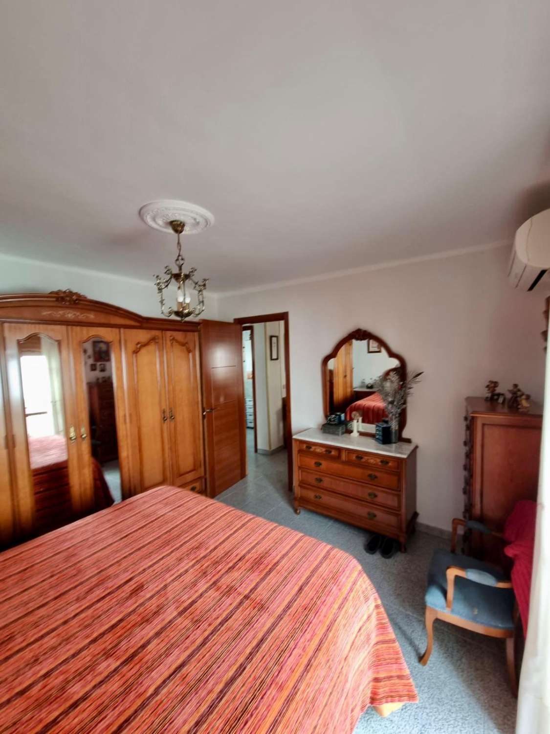 Casa de pueblo en Nerja reformada con 3 dormitorios