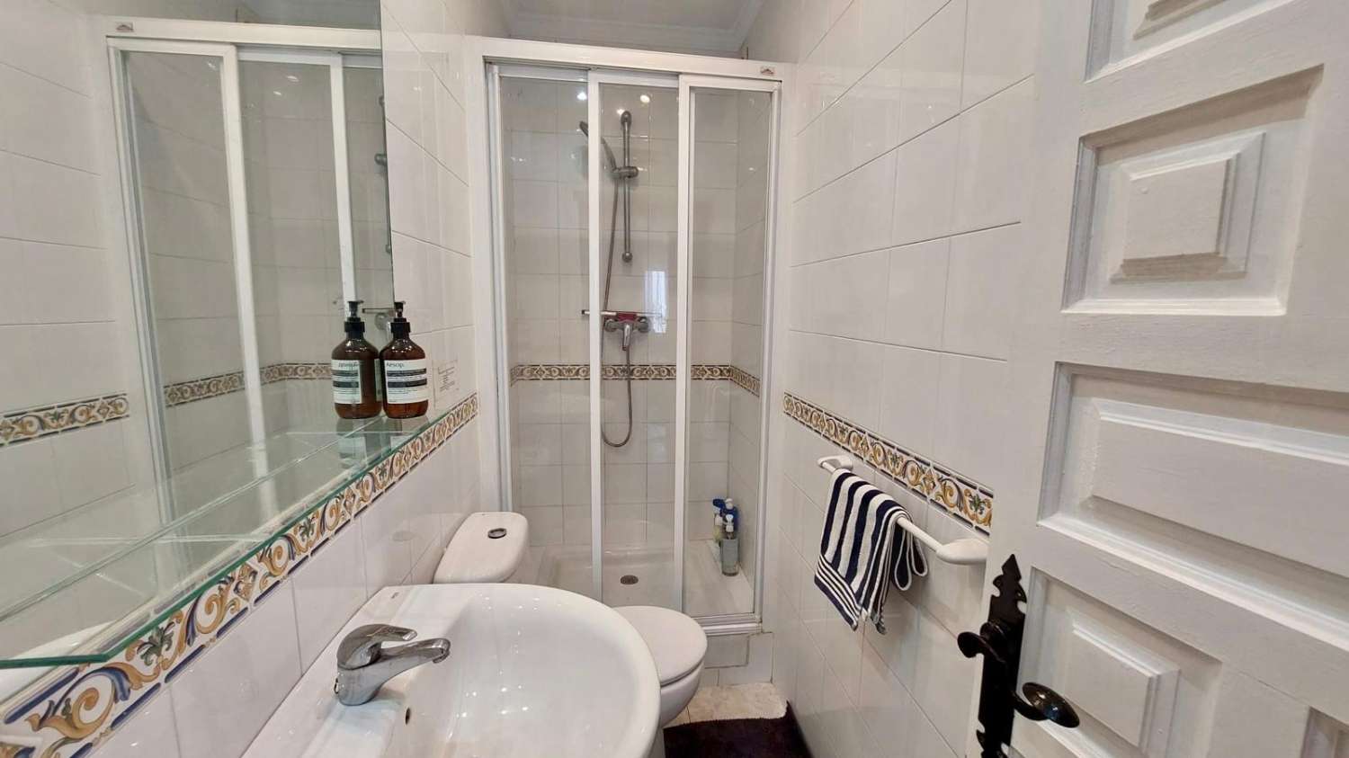 Hus till salu i Nueva Nerja
