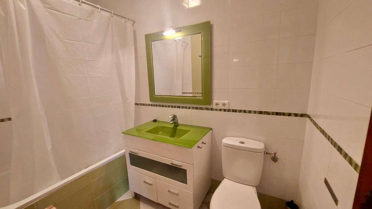 Espaciosa casa adosada en Almijara - Nerja