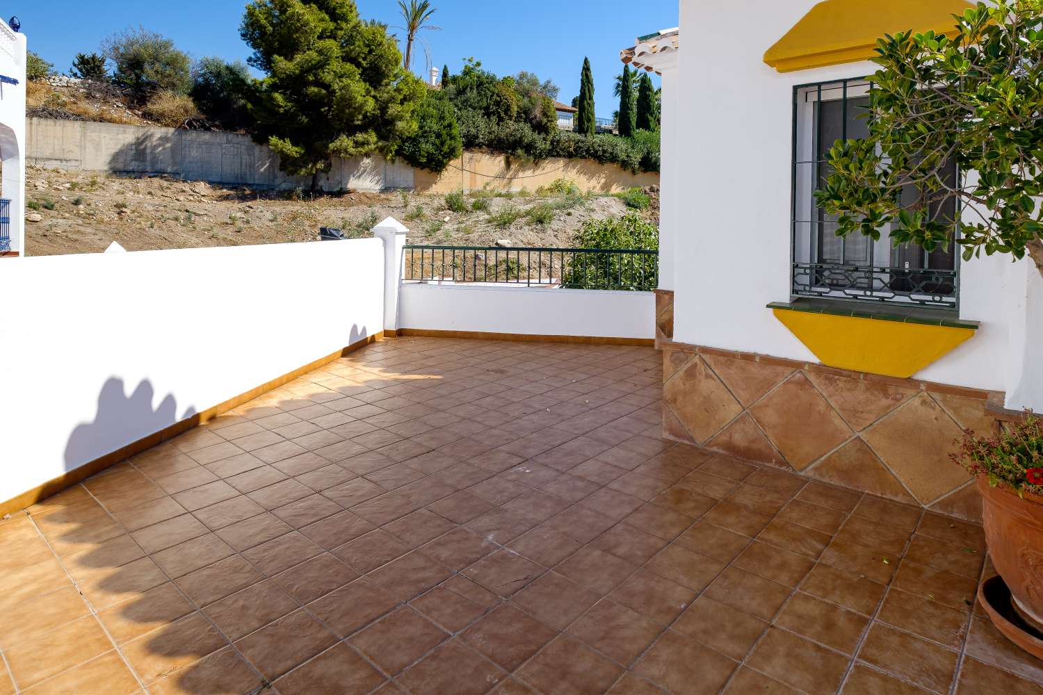 Preciosa villa independiente en Frigiliana con vistas al mar