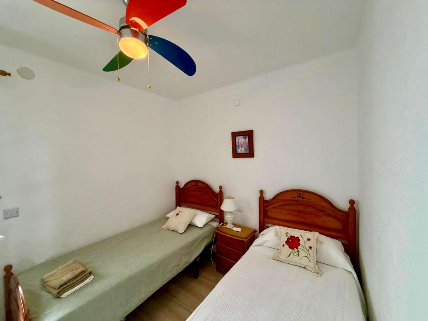 Casa con piscina y vistas al mar