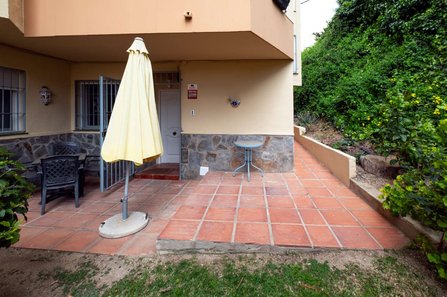 APARTAMENTO EN EDIFICIO TAHITÍ - ZONA PLAYA DE BURRIANA