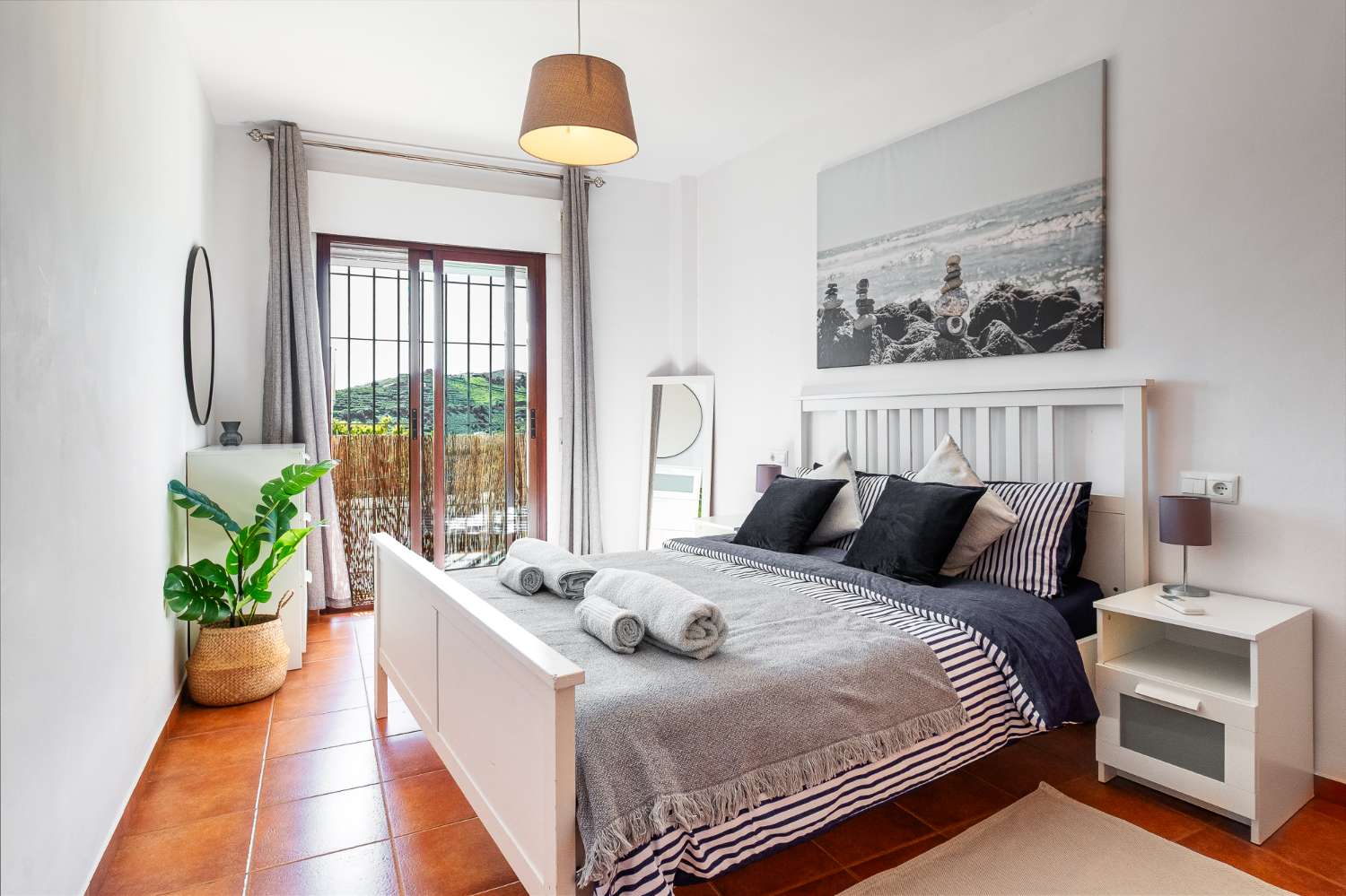 Bonito y acogedor apartamento en Residencial La Fuente - Frigiliana