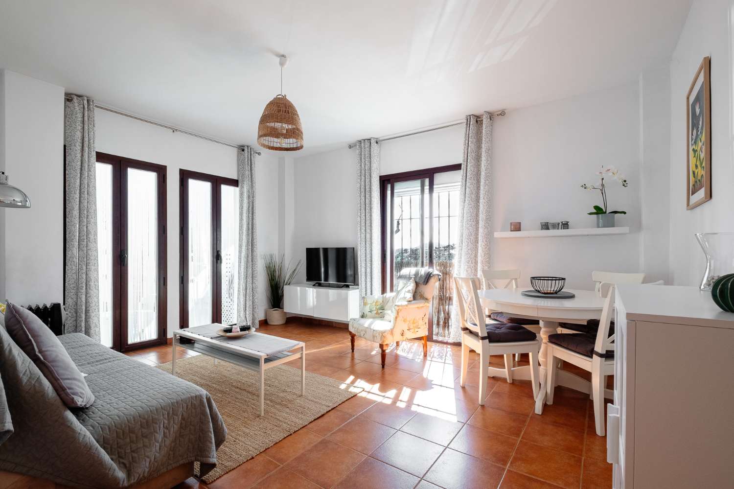 Bonito y acogedor apartamento en Residencial La Fuente - Frigiliana