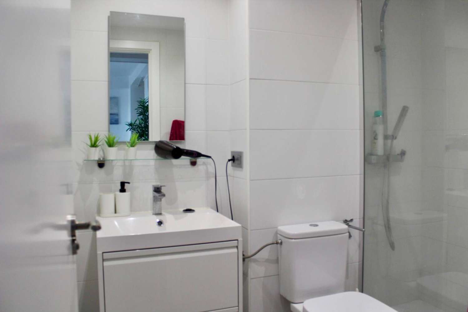 APARTAMENTO CERCA DE LA PLAYA DE TORRECILLA CON VISTAS AL MAR